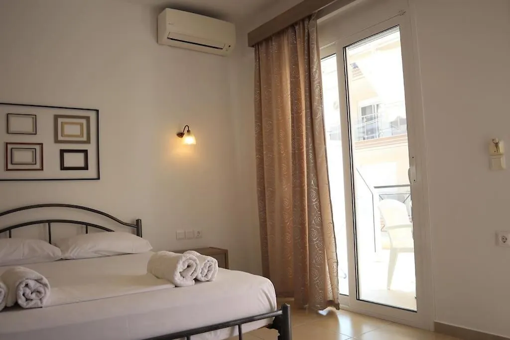2 Bedroom Equipped Apartment Manos Sarti