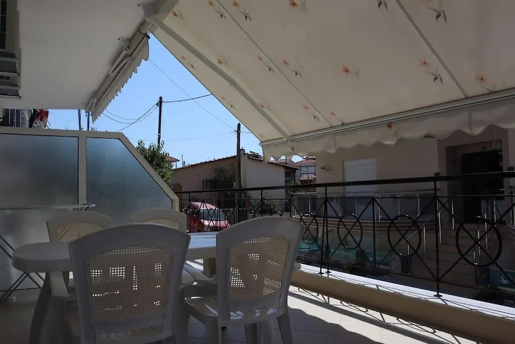 2 Bedroom Equipped Apartment Manos location